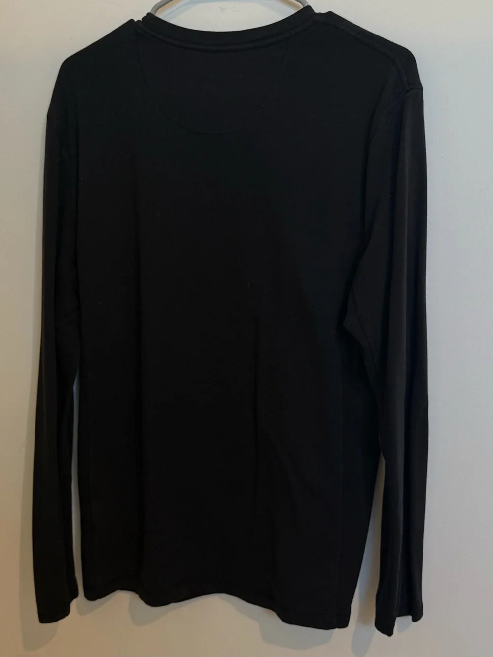 The North Face Men’s Black Long Sleeve Crew Shirt
